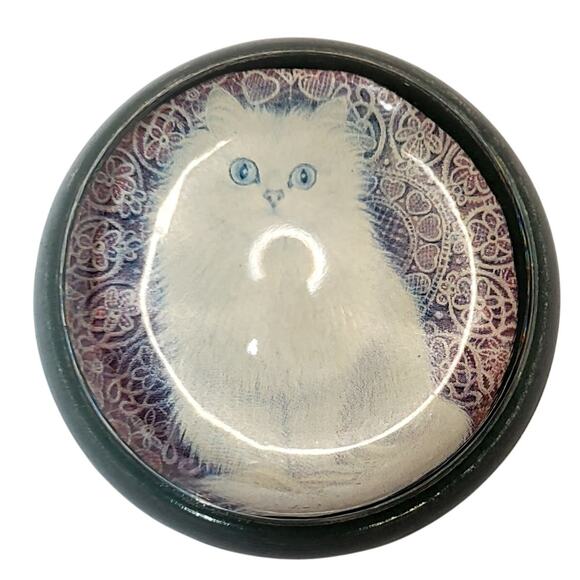 Persian Cat Paperweight Green Felt On Bottom 2" - Picture 1 of 5